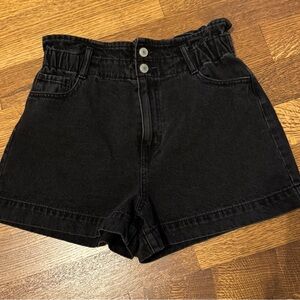 Forever 21 Black Denim Women's Shorts. High waisted. 
Size M